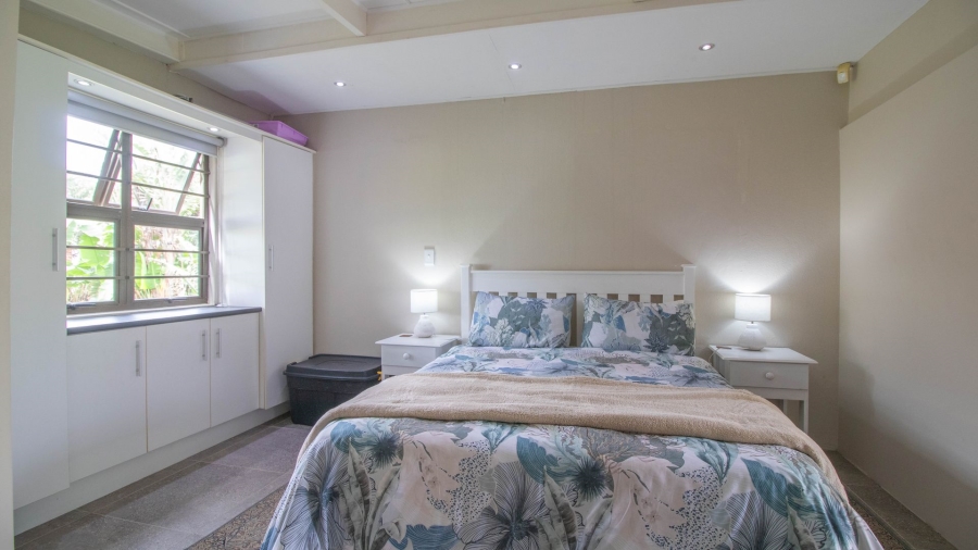 7 Bedroom Property for Sale in Marshstrand Eastern Cape
